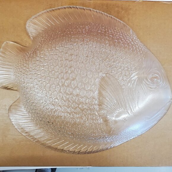 Arcoroc France Poisson Clear  Fish Serving Platter - Picture 1 of 10
